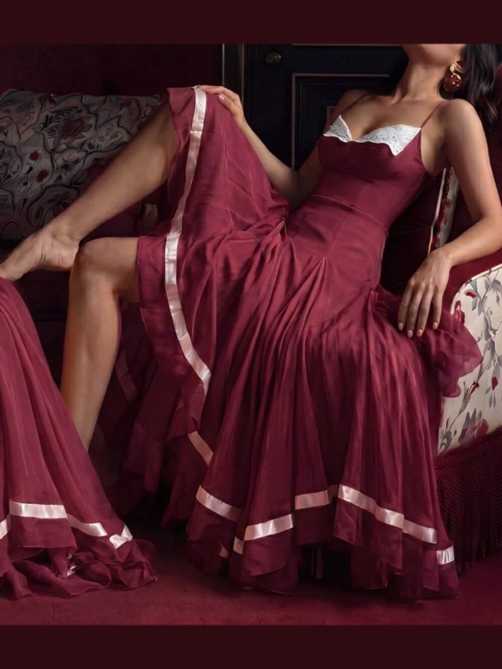 Burgundy Contrast Lace Trim Tiered Ribbon Hem Maxi Dress - Picture 2 of 8